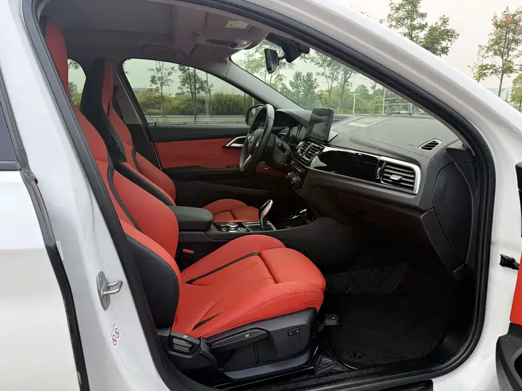 BMW 1 Series — миниатюра 10