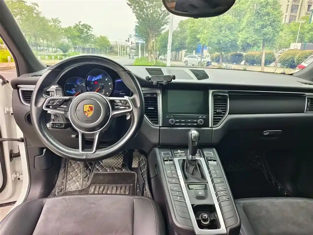 Porsche Macan 2017 Macan 2.0T