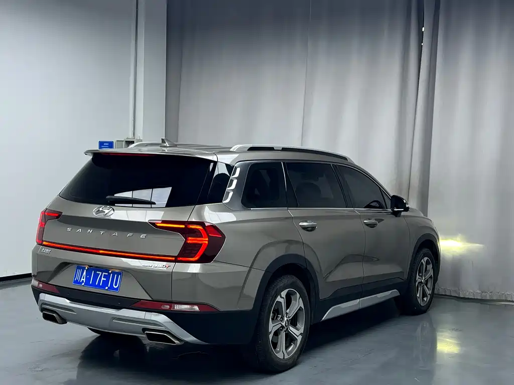 Hyundai Santa Fe — миниатюра 33