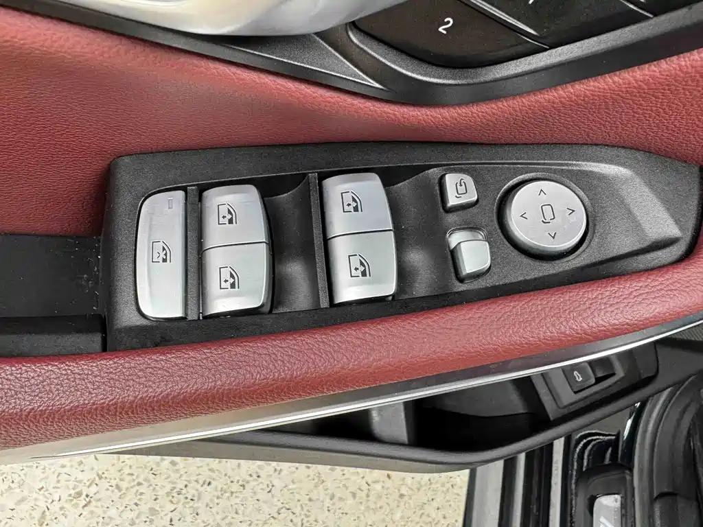 BMW 3 Series — миниатюра 9