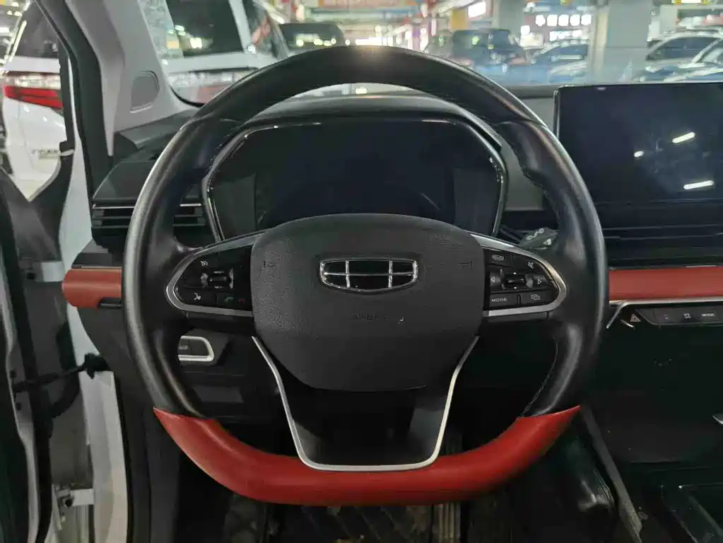 Geely Emgrand S — миниатюра 6