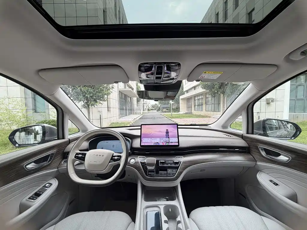 Roewe iMAX8 New Energy — миниатюра 20