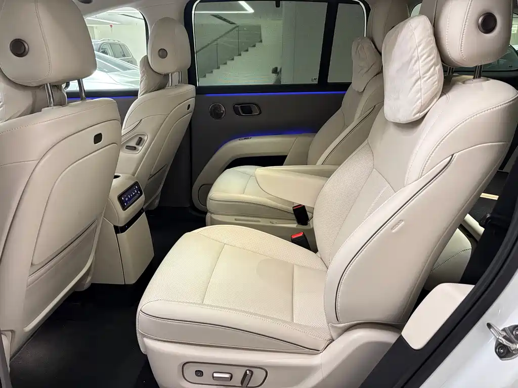 Li Auto Li i8 — миниатюра 8