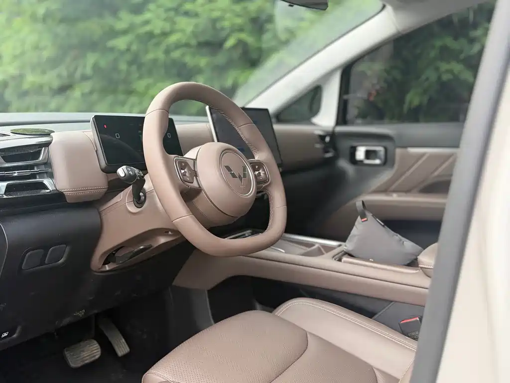 Wuling Xingguang 730 New Energy — миниатюра 13