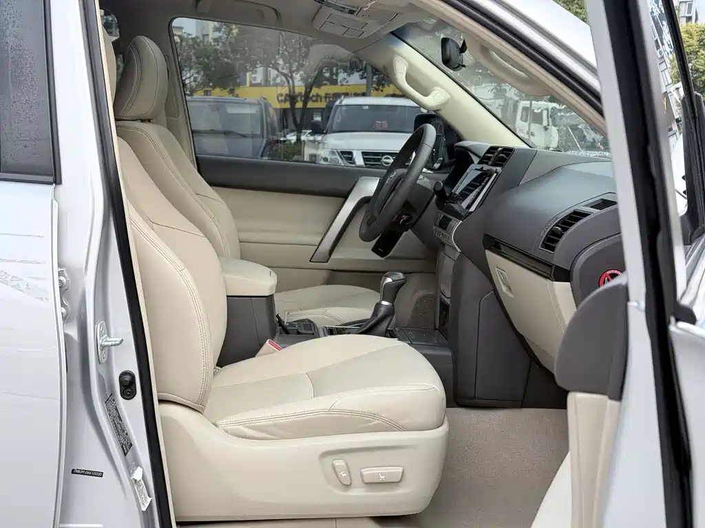 Toyota Land Cruiser Prado 2019 4.0L