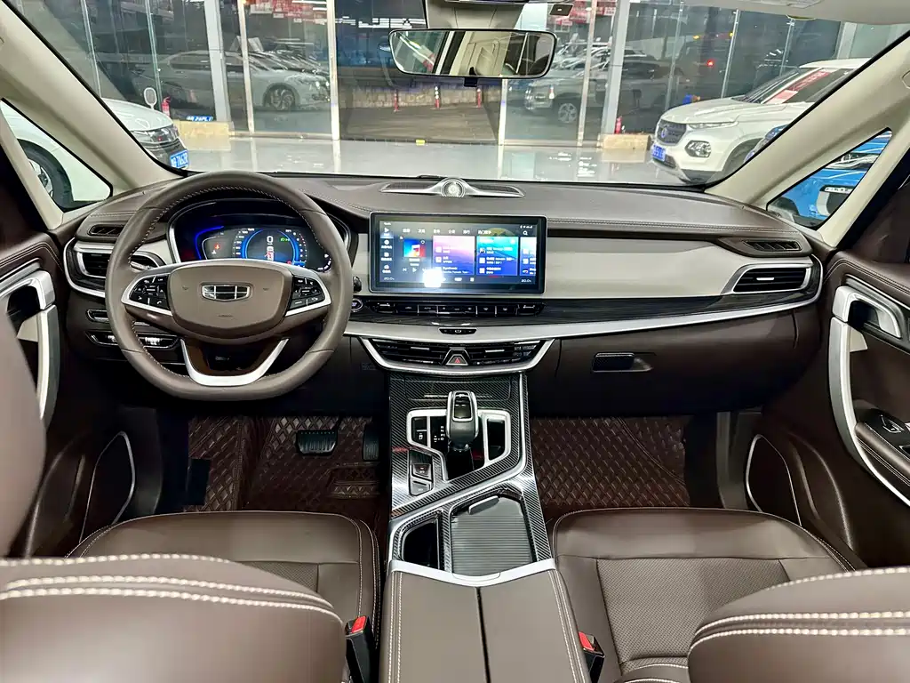 Geely Jia Ji — миниатюра 9