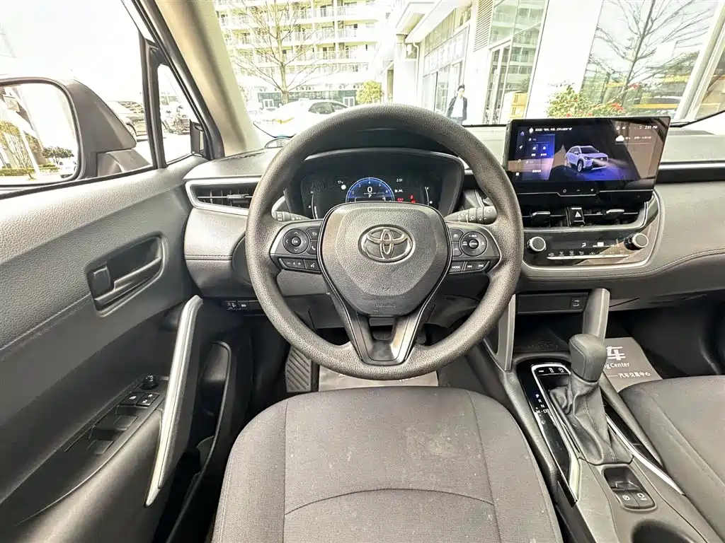 TOYOTA COROLLA SHARP AMPLIFIER