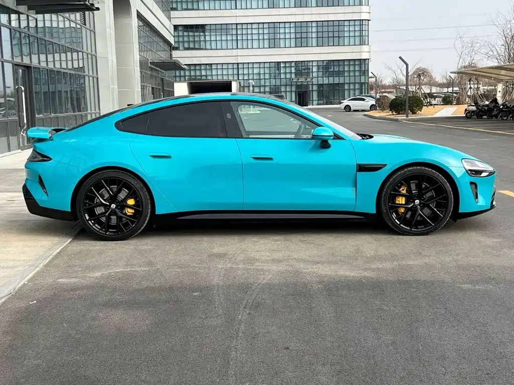 XIAOMI CAR XIAOMI SU7