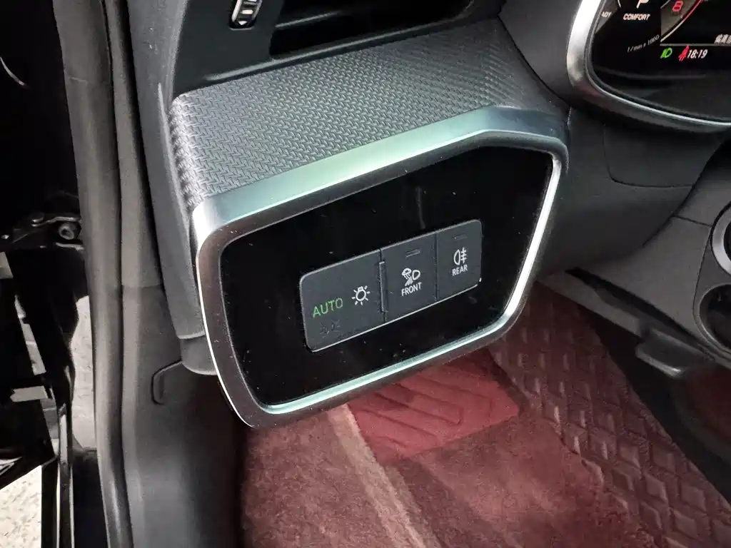 Audi A7L — миниатюра 20