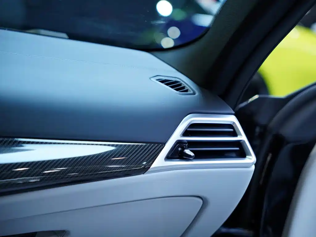 BMW M4 — миниатюра 37