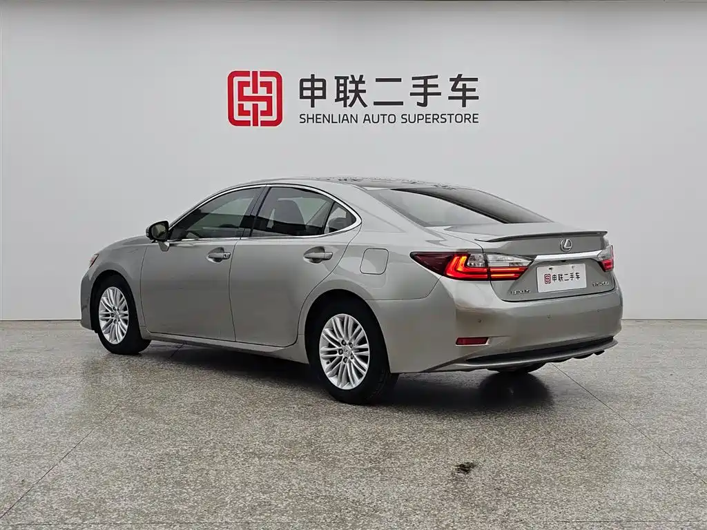 Lexus ES 2015 200 Elite