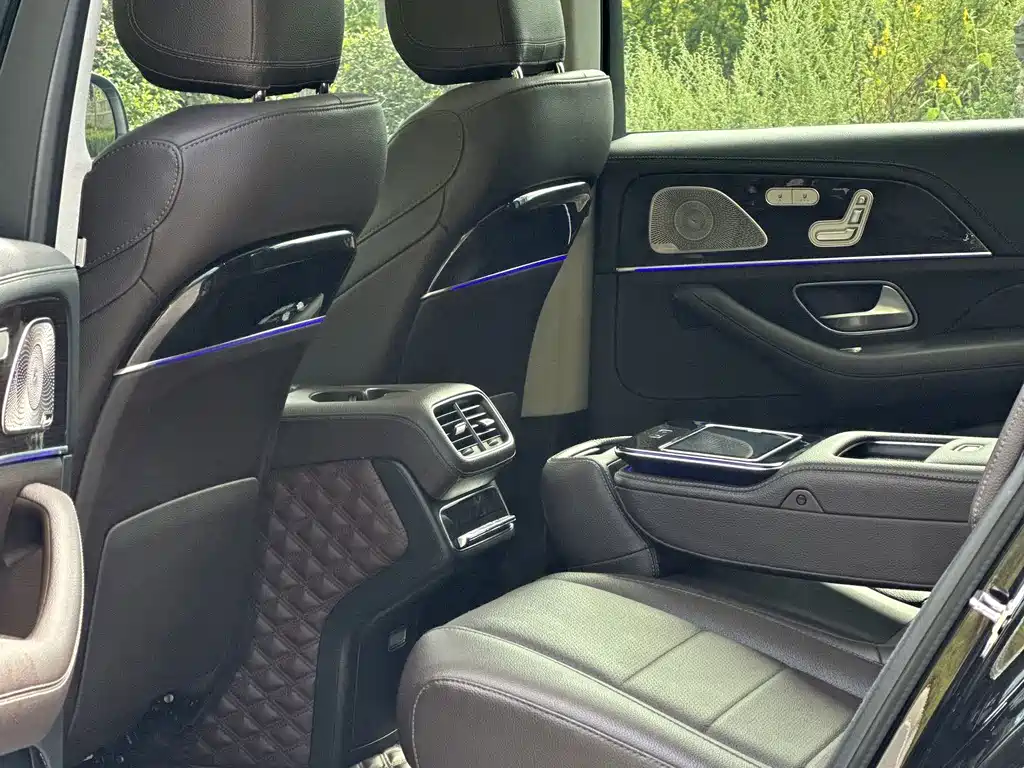Mercedes-Benz GLS — миниатюра 11