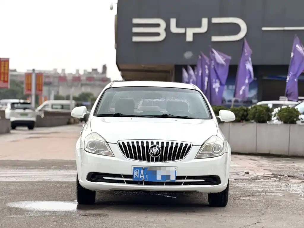 Buick Excelle 1.5L Auto Classic Type, фото 2