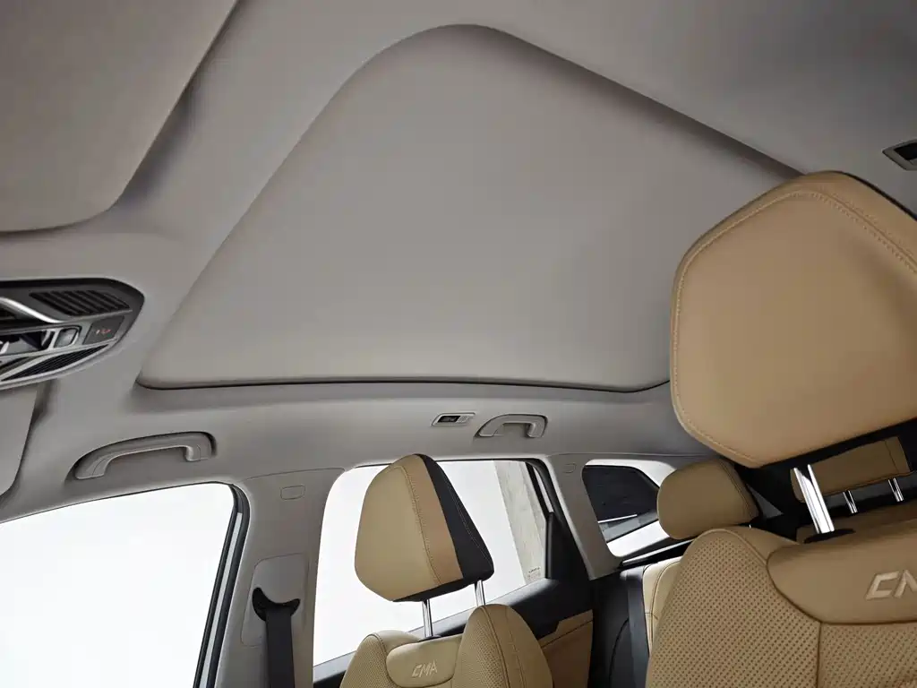Geely Boyue L — миниатюра 16