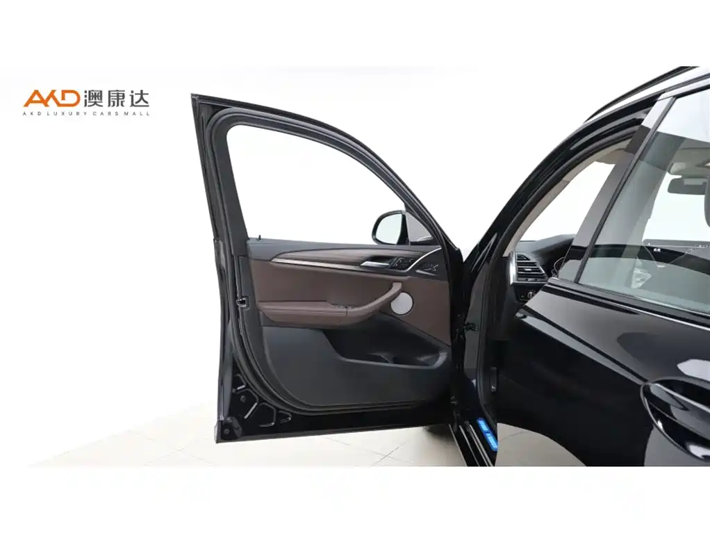 BMW X3 — миниатюра 10