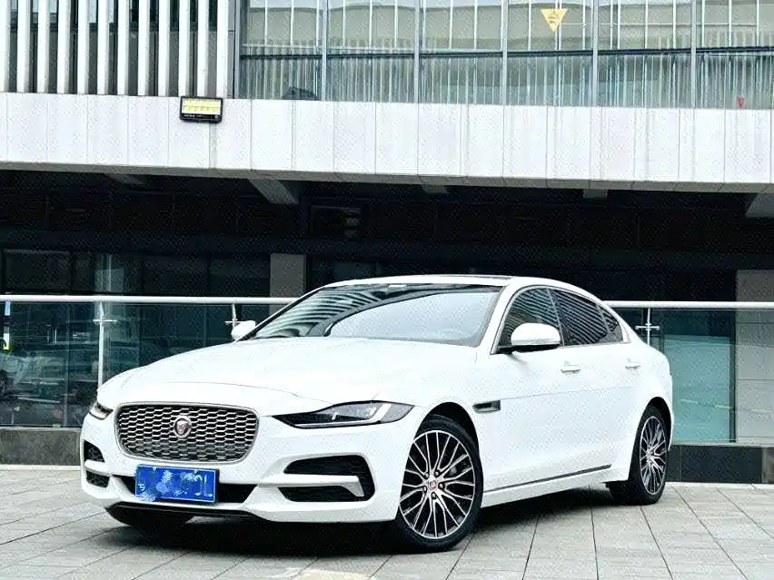 Jaguar XEL