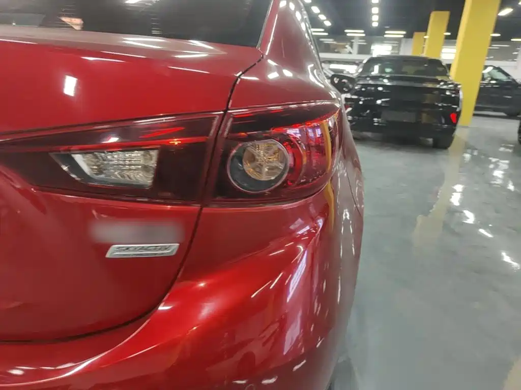 Mazda 3 Axela — миниатюра 8