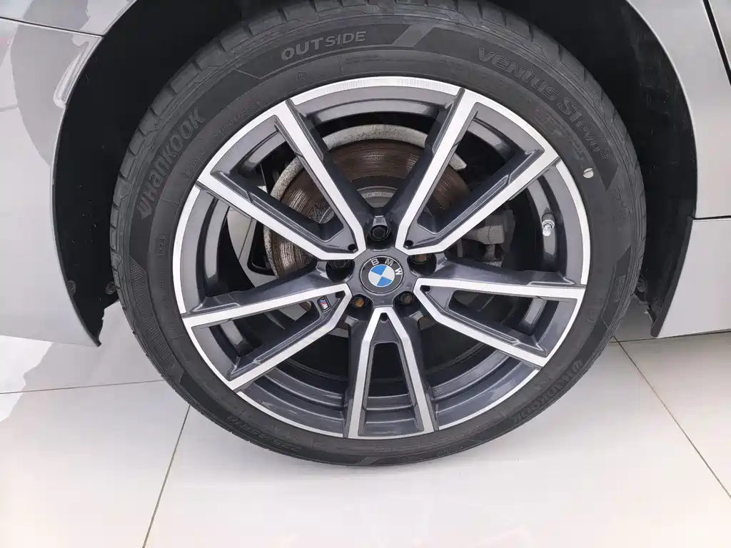 BMW 3 Series — миниатюра 9