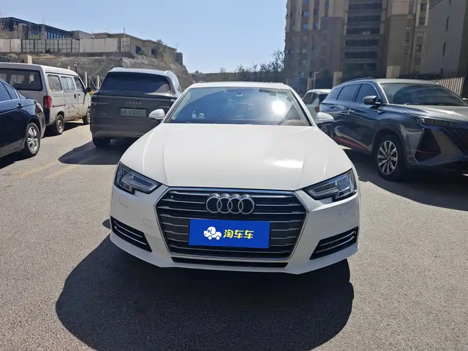 Audi A4L — миниатюра 2