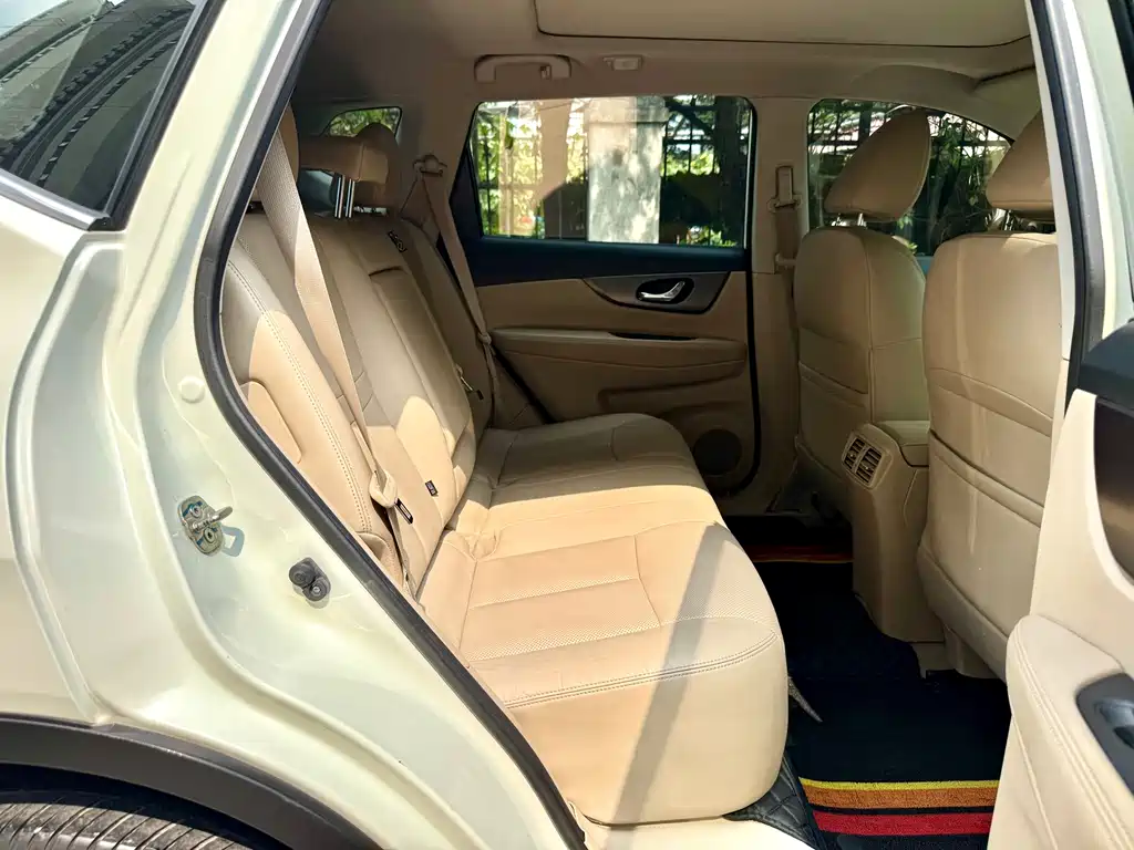 Nissan X-Trail — миниатюра 20