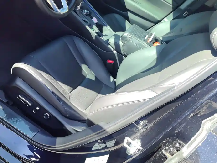 Honda Accord — миниатюра 9