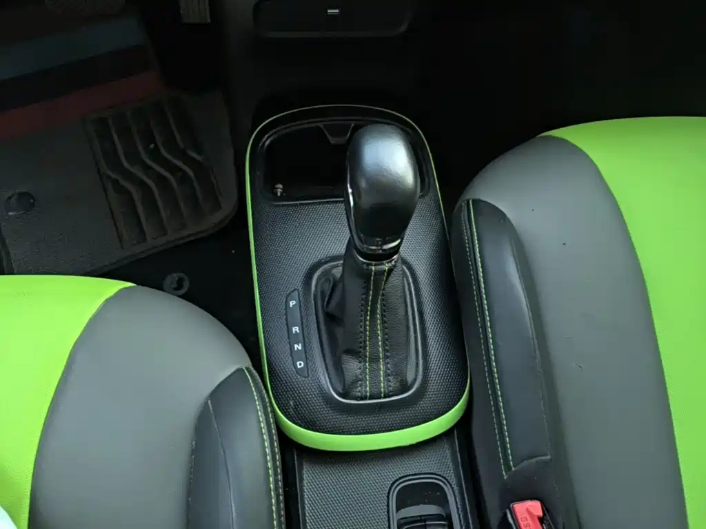 Roewe Clever — миниатюра 14