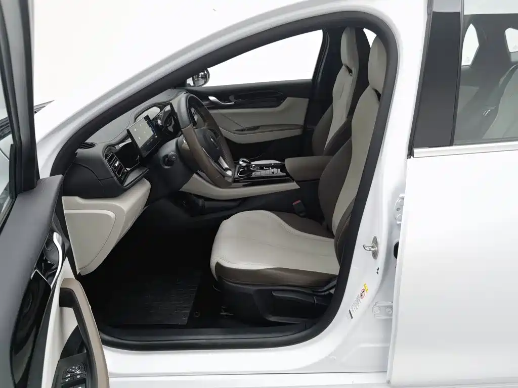 BYD Qin PLUS — миниатюра 10