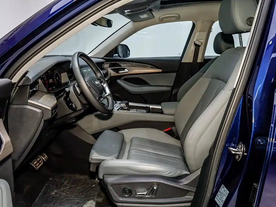 Audi Q6 — миниатюра 9
