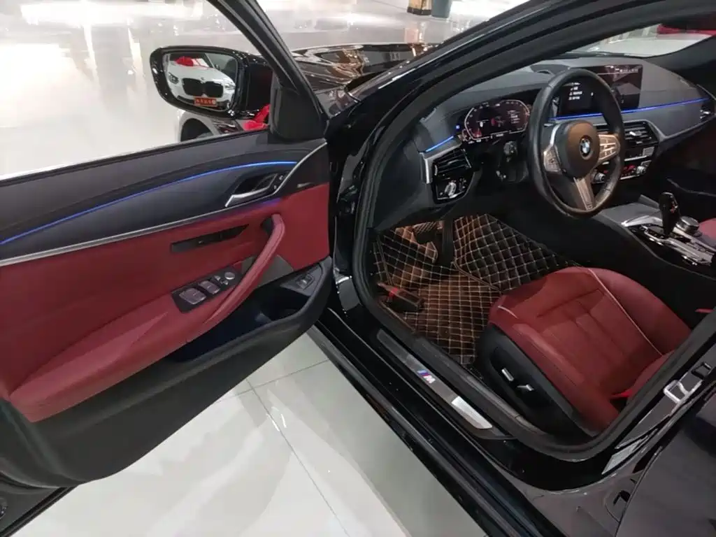 BMW 5 Series — миниатюра 16