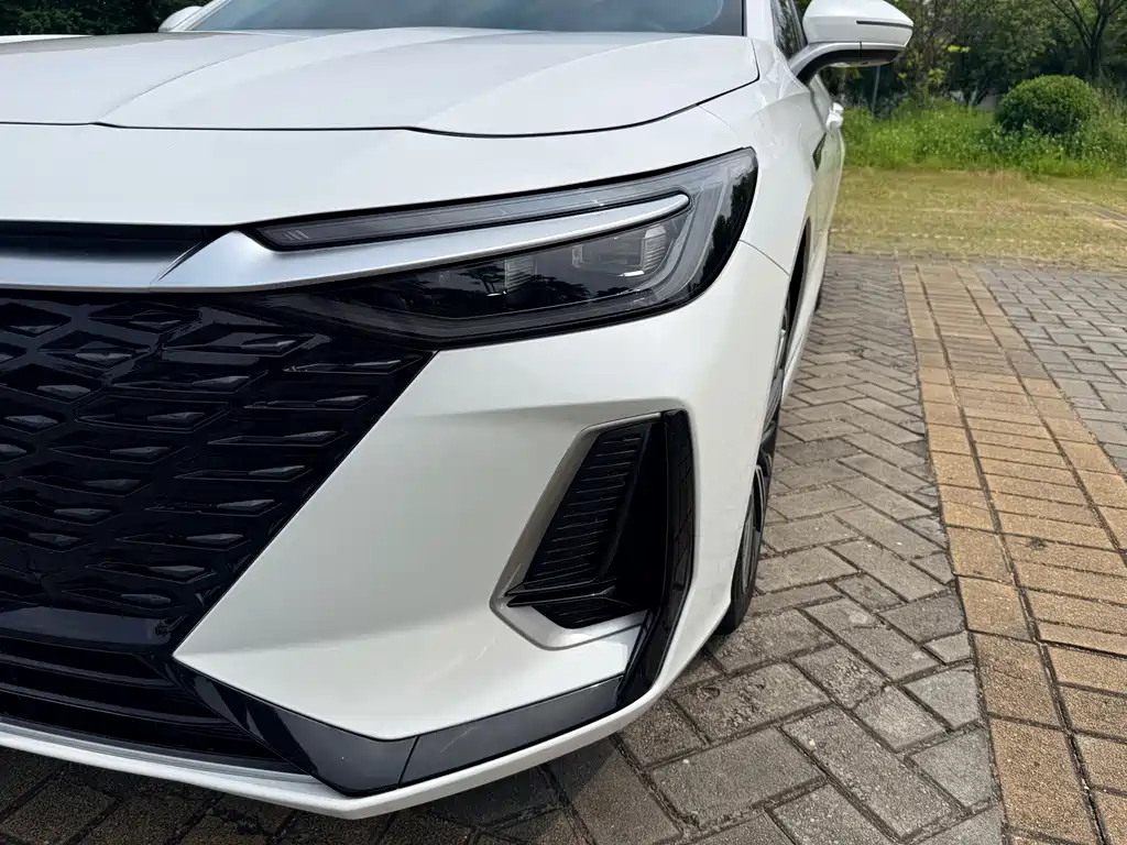 Chery Arrizo 8 — миниатюра 26