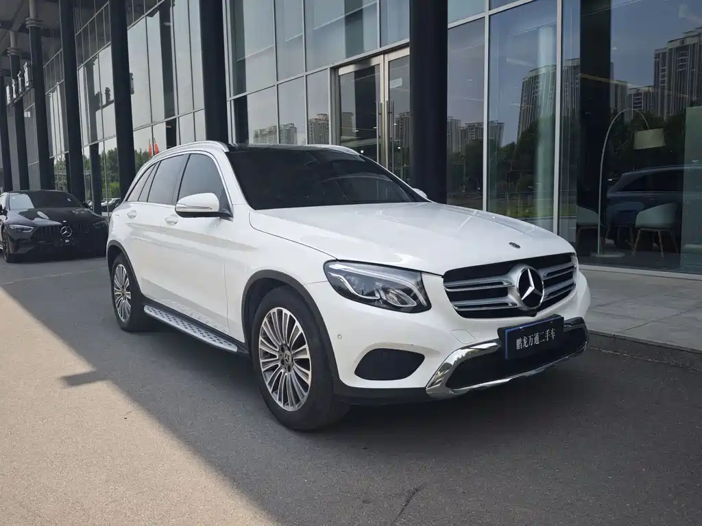 Mercedes-Benz GLC 2017 GLC 200 4MATIC