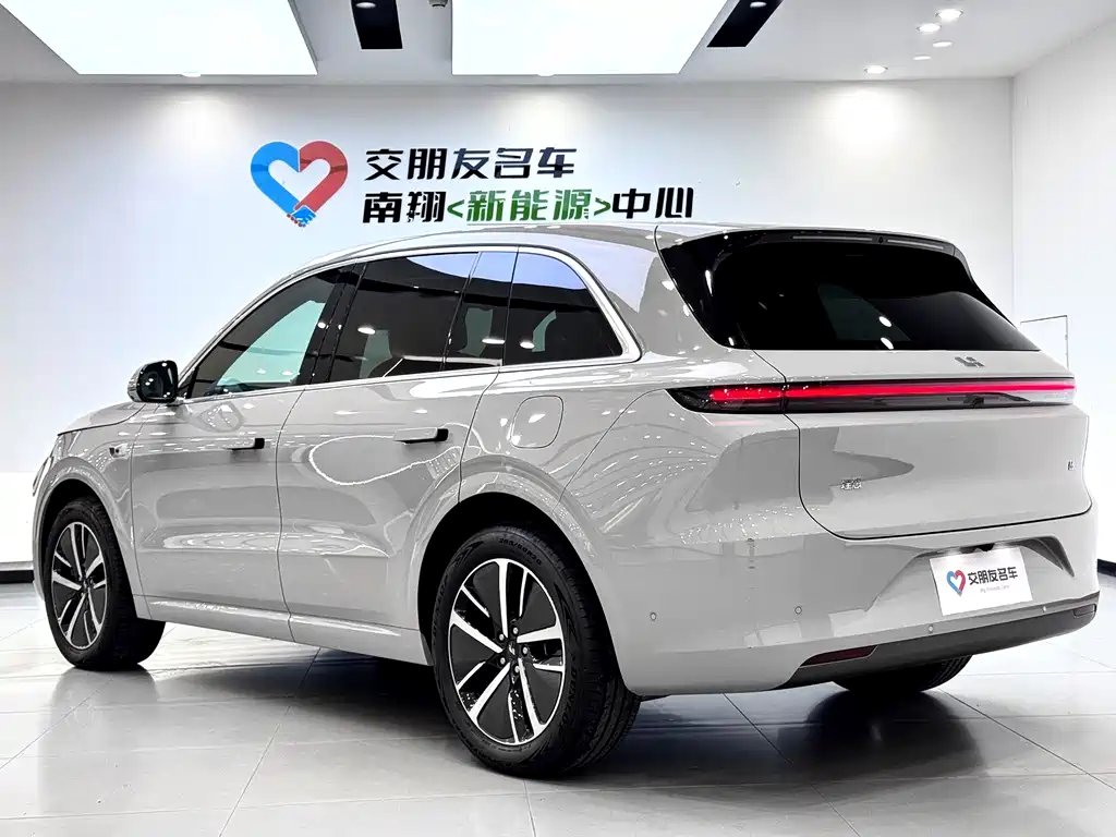 Li Auto IDEAL L6