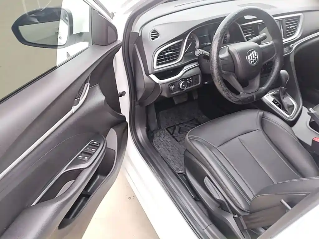 Buick Excelle — миниатюра 16