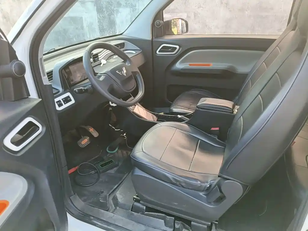 Wuling MINIEV — миниатюра 15