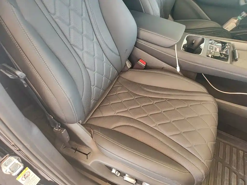 BYD Sealion 07 EV — миниатюра 25