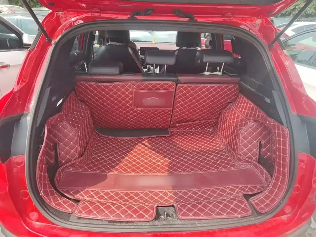 Geely Binyue — миниатюра 19