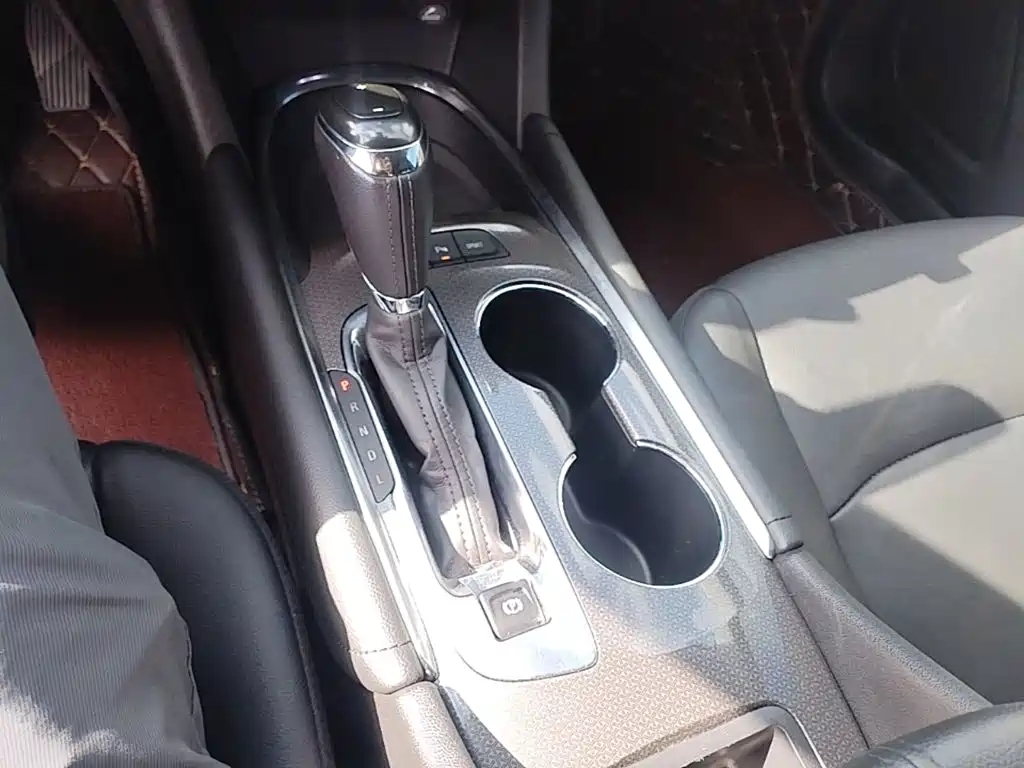 Chevrolet Malibu XL — миниатюра 14