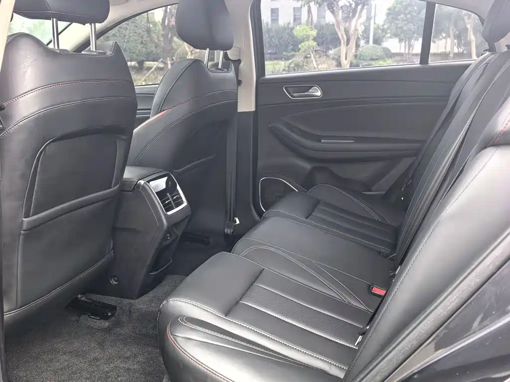 Chery Arrizo 5 PLUS — миниатюра 5