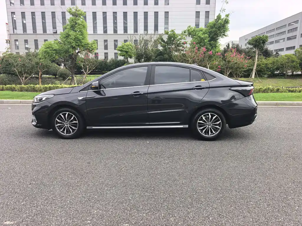 Chery Arrizo 5 PLUS — миниатюра 11