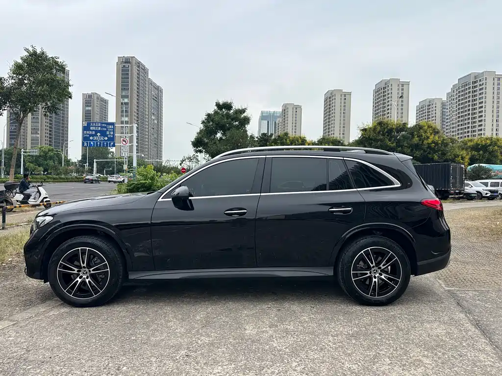 Mercedes-Benz GLC — миниатюра 4