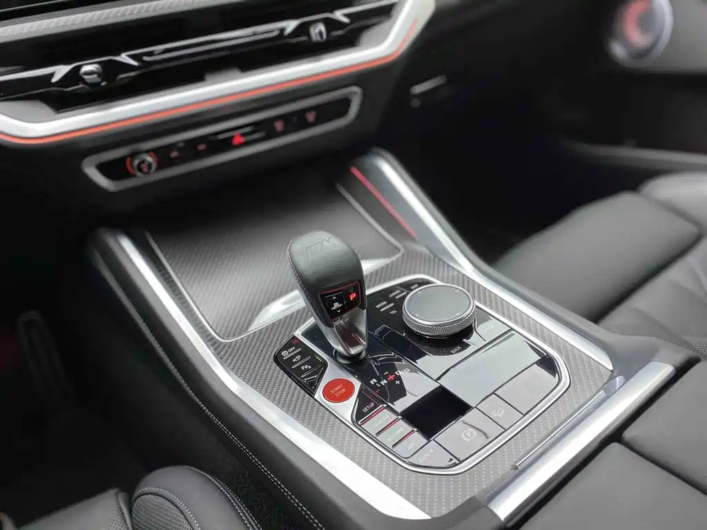 BMW XM — миниатюра 19