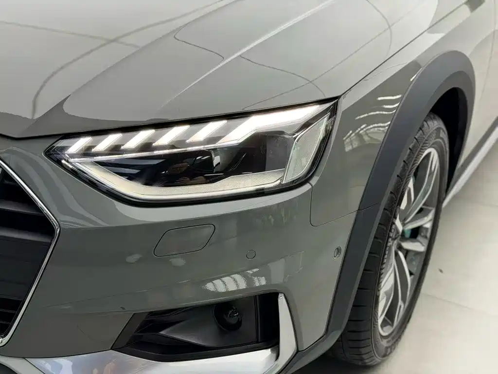 Audi A4 (Import) — миниатюра 5