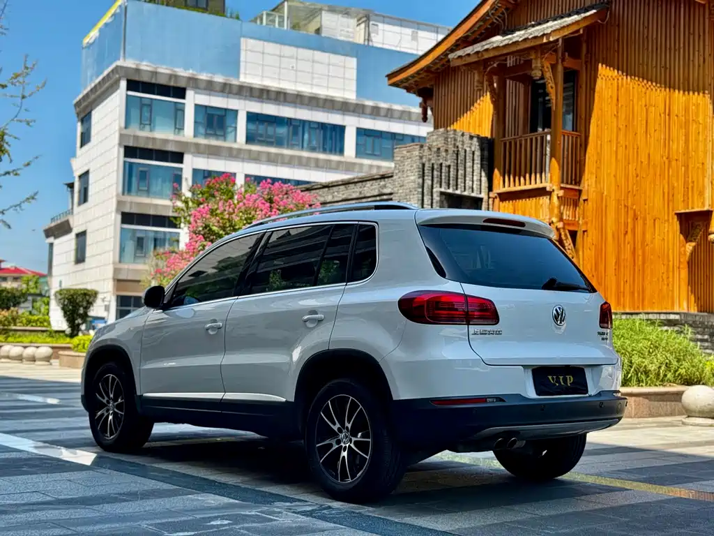 Volkswagen Tiguan — миниатюра 6