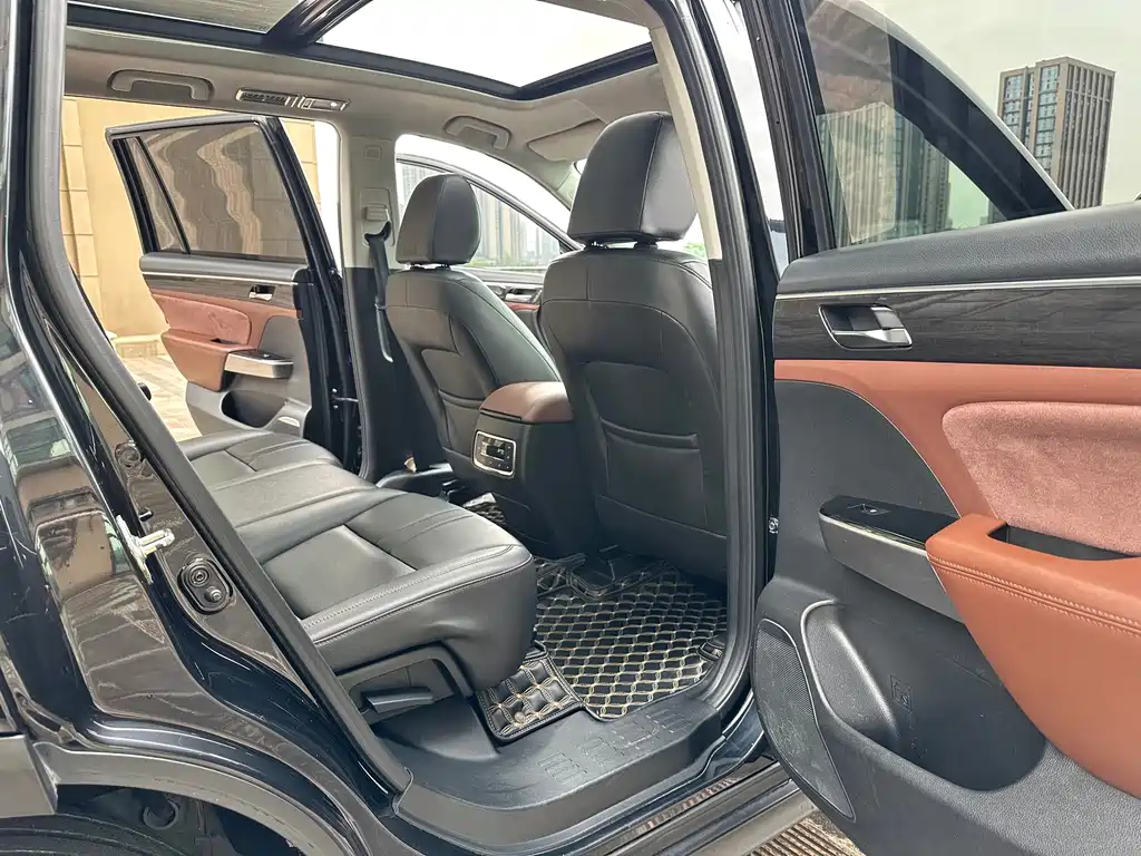 GAC Motor Trumpchi GS8 — миниатюра 13