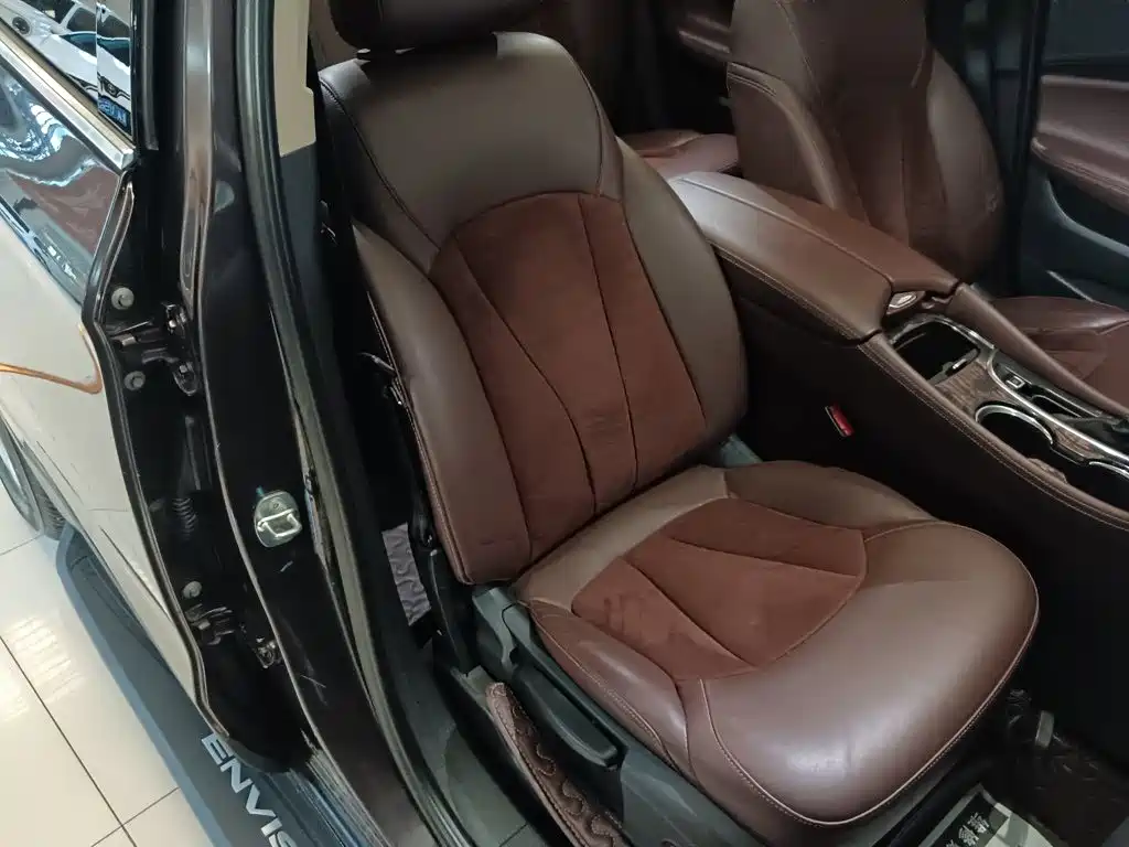 Buick Envision Plus — миниатюра 25