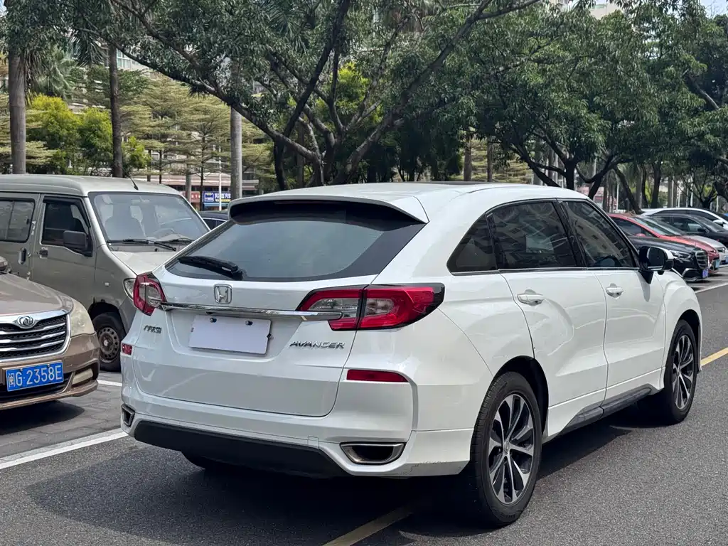 Honda Avancier — миниатюра 9