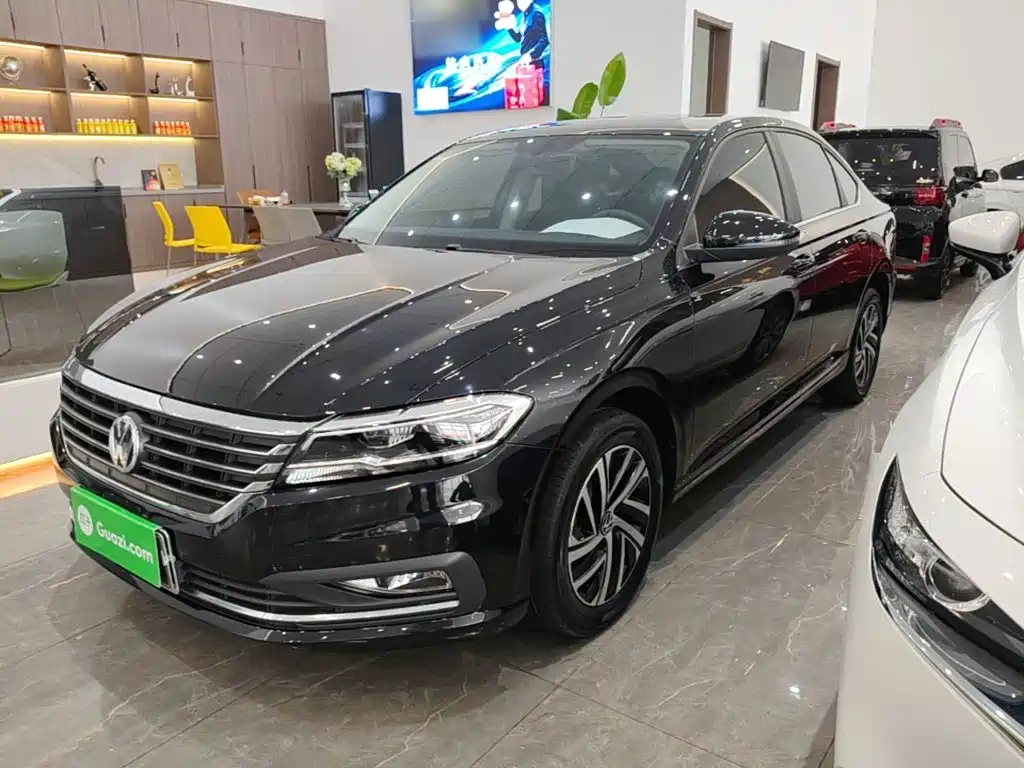 Volkswagen Lavida — миниатюра 2