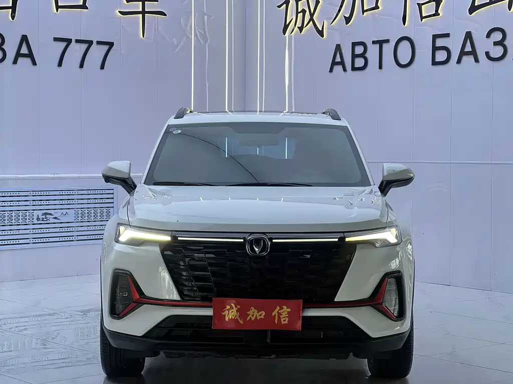 Changan CS35PLUS — миниатюра 2