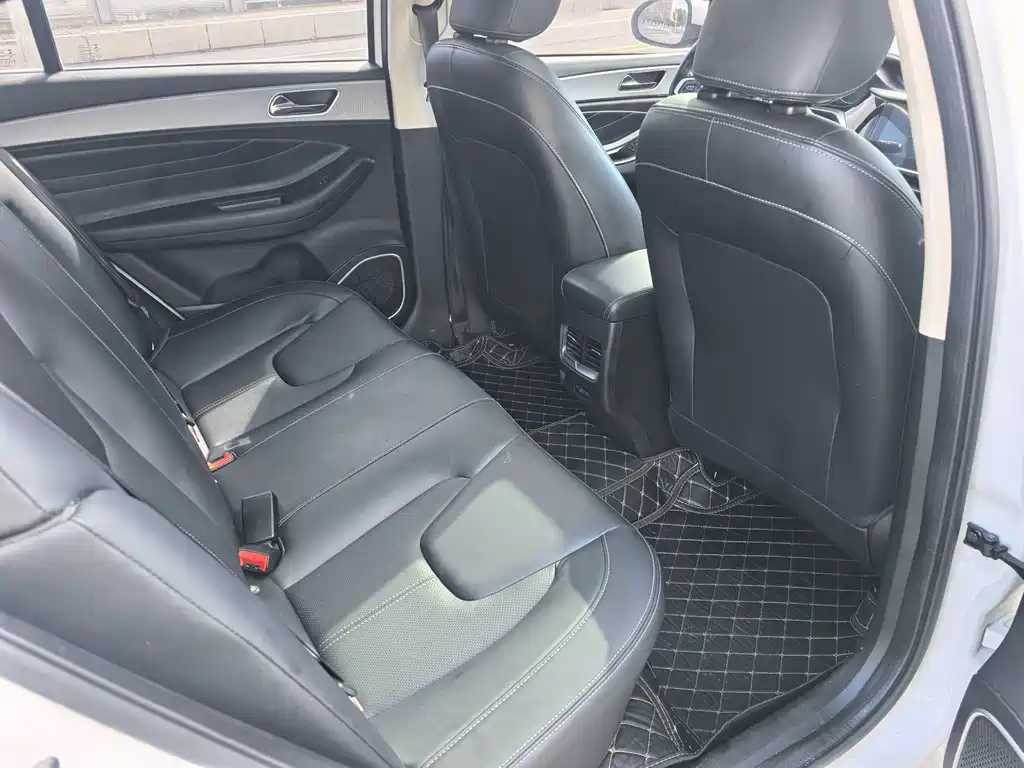 Chery Arrizo 5 — миниатюра 10