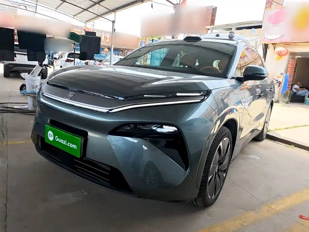 Byd 唐L 2025